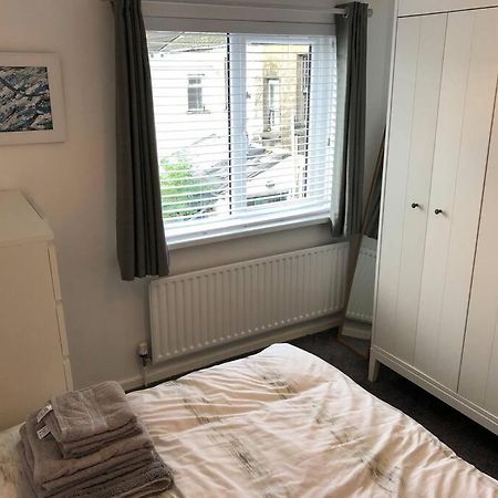 Revamped Holywood Town Centre House Appartement Buitenkant foto